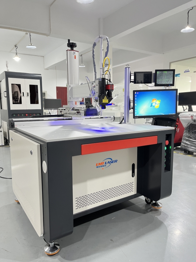 1729231216473091.jpg QCW激光焊接機(jī).jpg